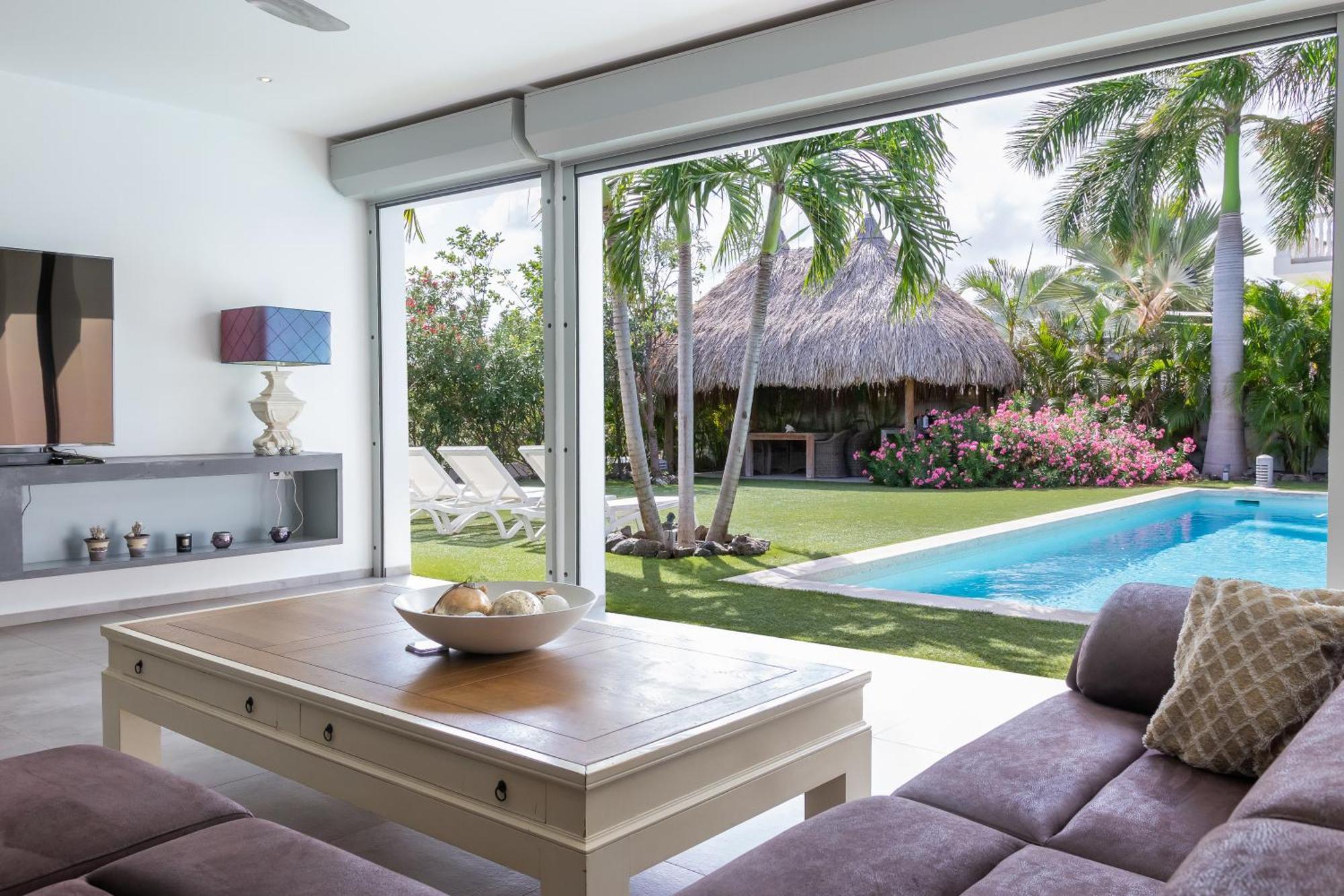 Stylish 4 Bedroom Modern Villa Design, Walking Distance From The Beach Jan Thiel Luaran gambar